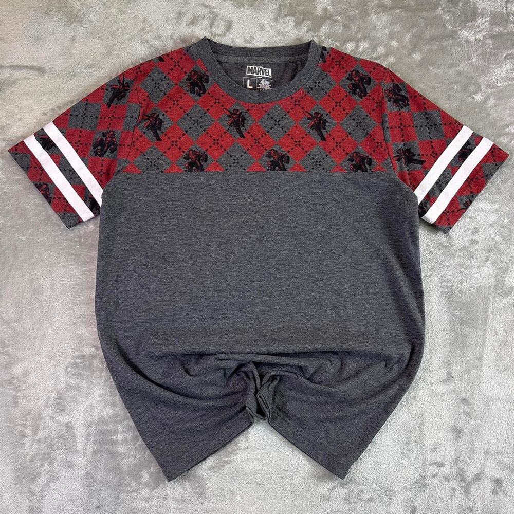 Marvel Antman Lootcrate Graphic T Shirt Red Gray Striped Sleeves Men’s Size L